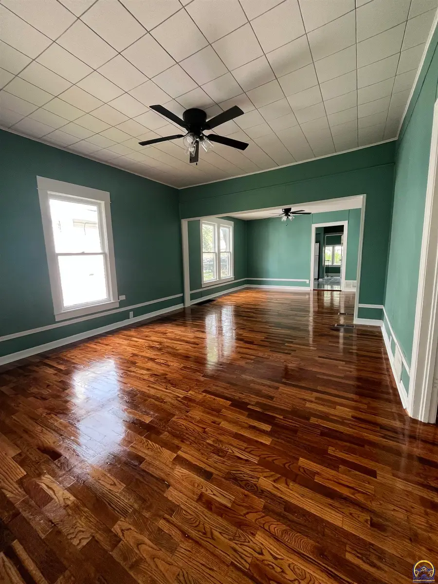 634 Lincoln St, Emporia, KS 66801 - Image #3