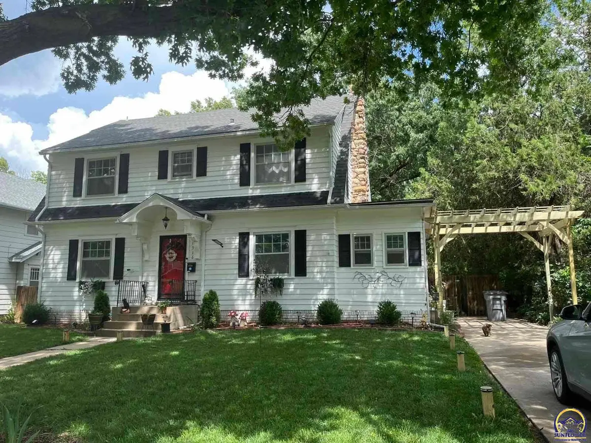 1516 West St, Emporia, KS 66801 - Image #1