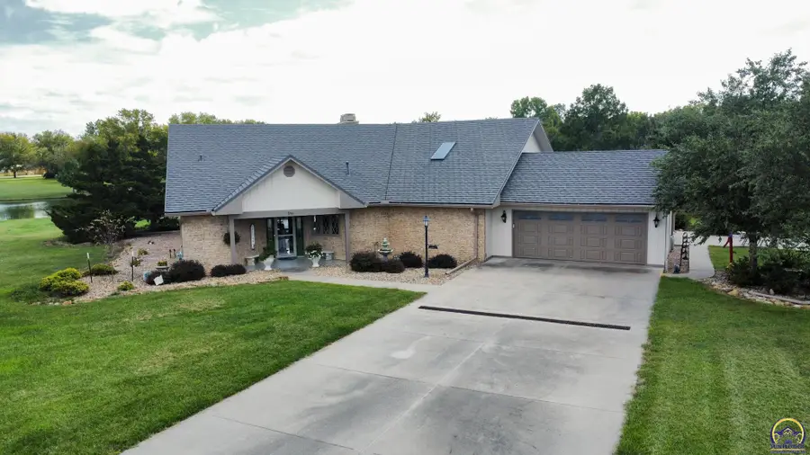 1 Burlingwood Ct, Burlington, KS 66839 - Image #3