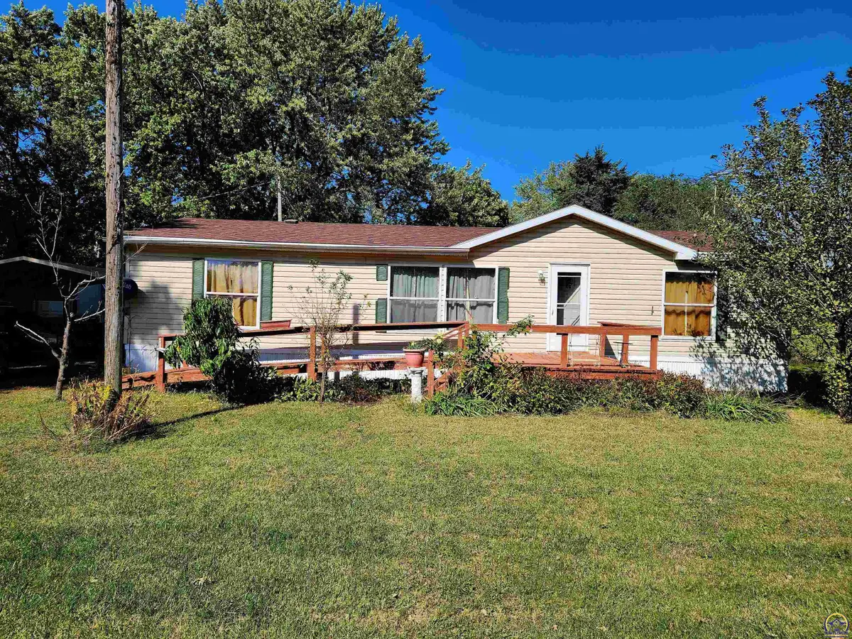 322 Kansas St, Netawaka, KS 66516 - Image #1
