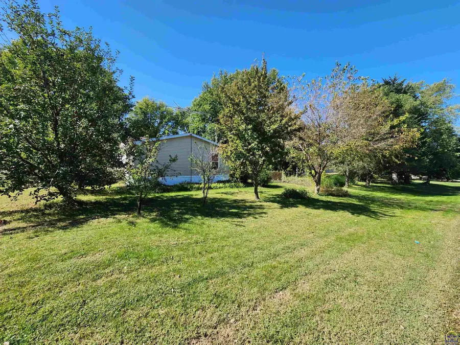 322 Kansas St, Netawaka, KS 66516 - Image #3