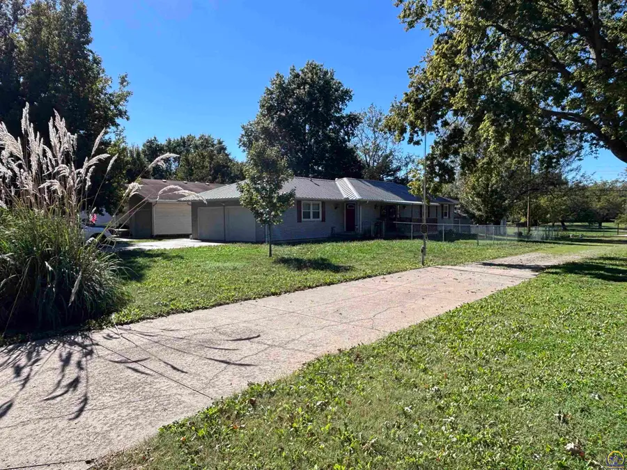 1001 Woodland St, Emporia, KS 66801 - Image #2