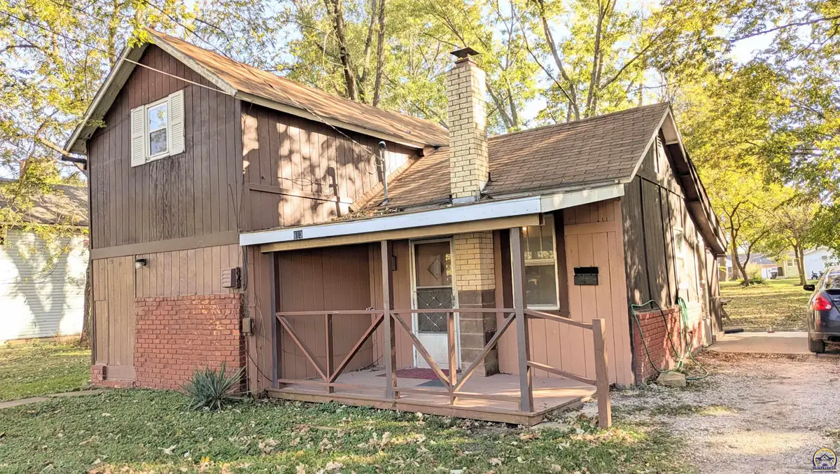 613 Lincoln St, Osage City, KS 66523 - Image #1