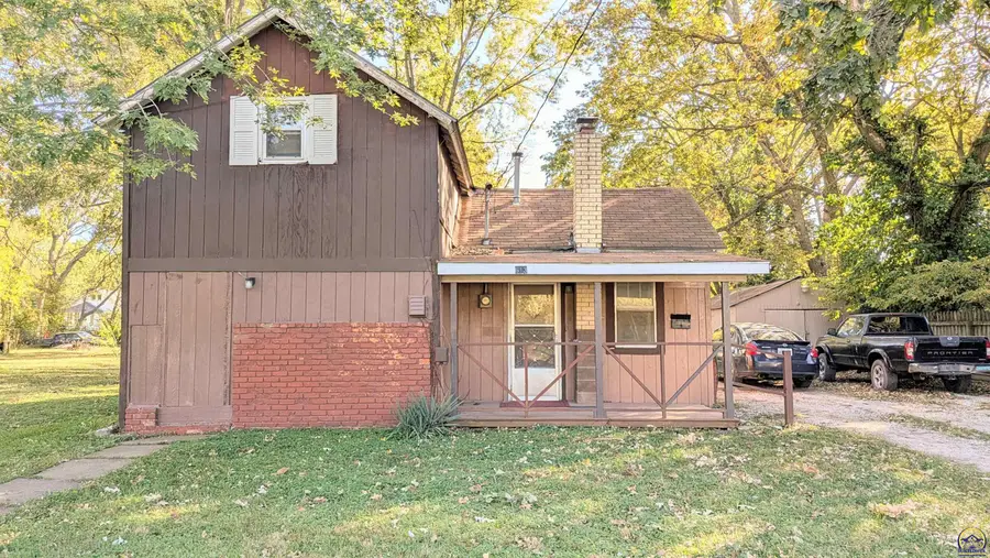 613 Lincoln St, Osage City, KS 66523 - Image #2