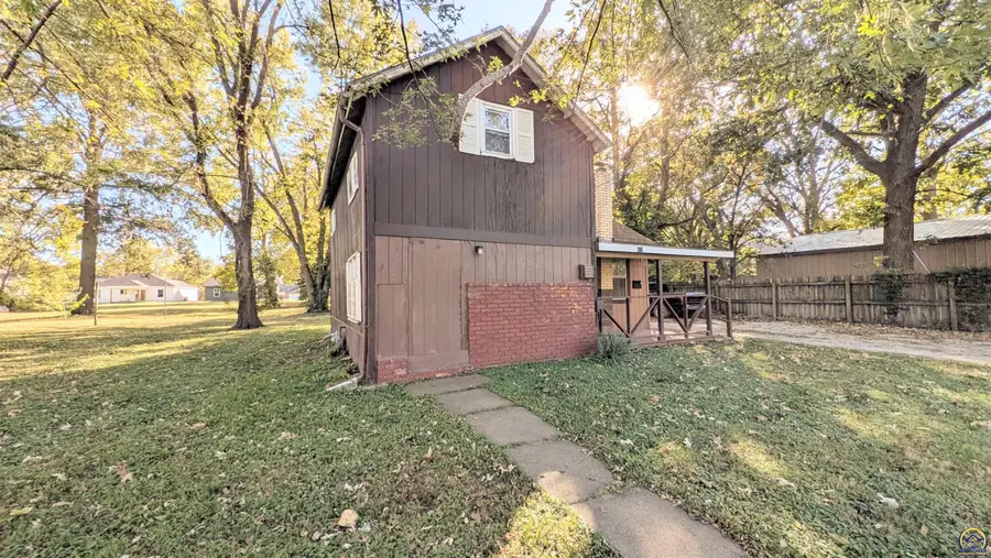 613 Lincoln St, Osage City, KS 66523 - Image #3