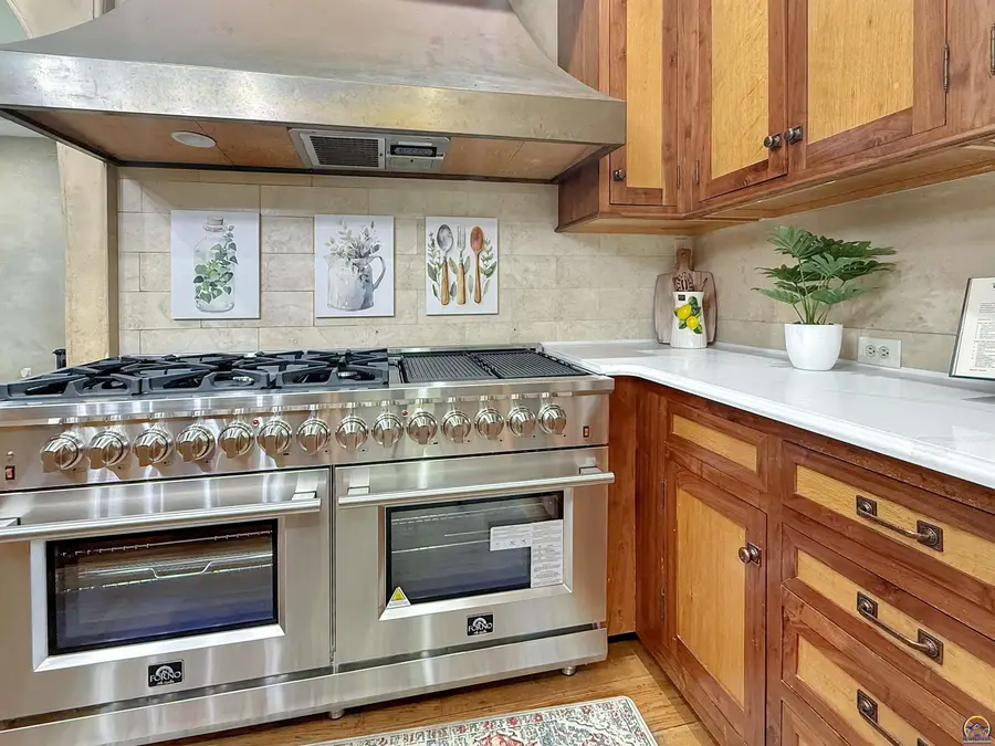 5308 SE 4th Ter, Tecumseh, KS 66542 - Image #2