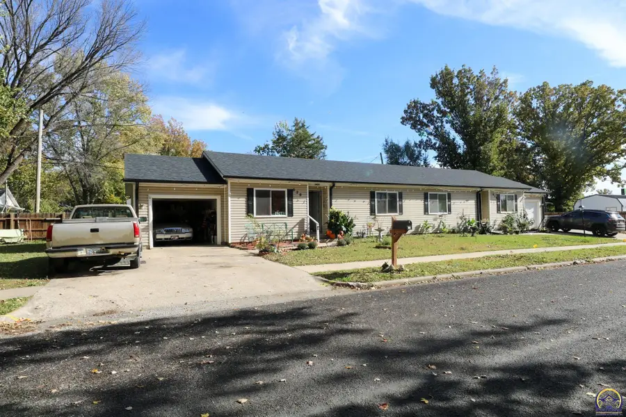 620/618 Wilson St, Emporia, KS 66801 - Image #2