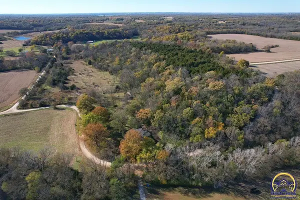 00000 94th St, Oskaloosa, KS 66066