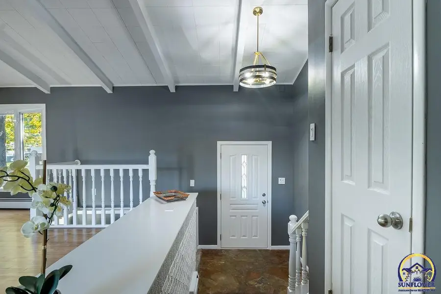 5324 SW 24th St, Topeka, KS 66614 - Image #3