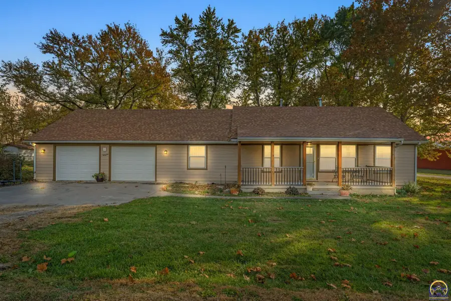 620 Elm St, Delia, KS 66418 - Image #2