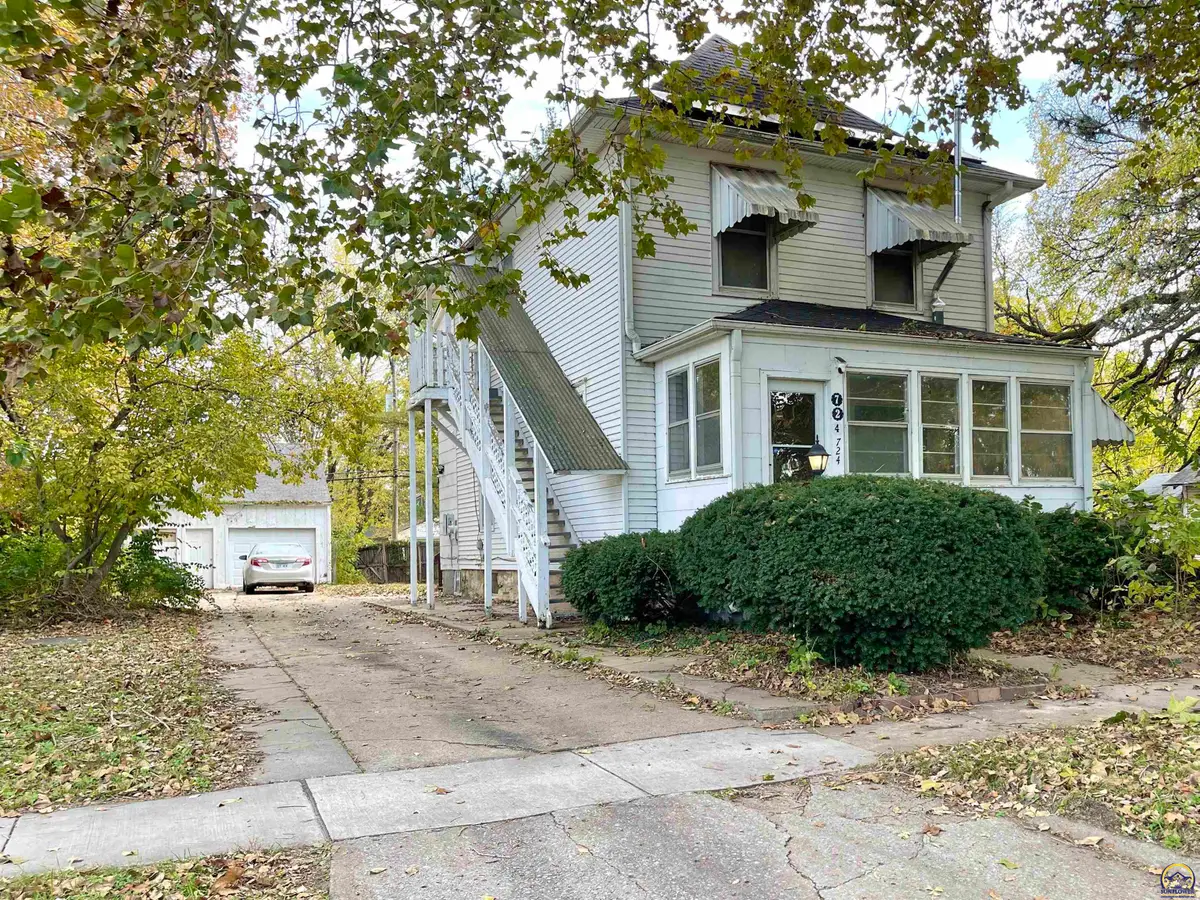 724 NE Wabash Ave, Topeka, KS 66616 - Image #1