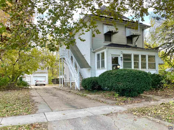 724 NE Wabash Ave, Topeka, KS 66616