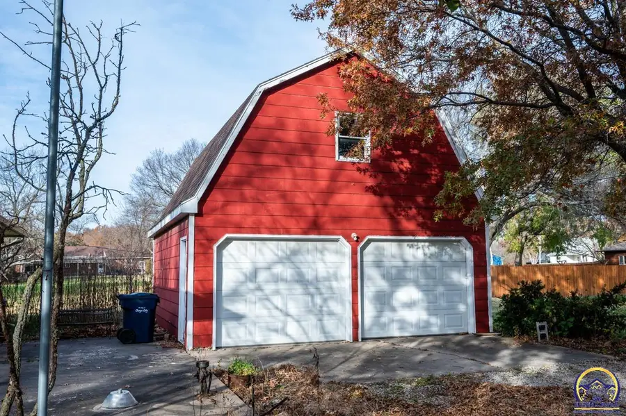 615 Shuey, Osage City, KS 66523 - Image #2