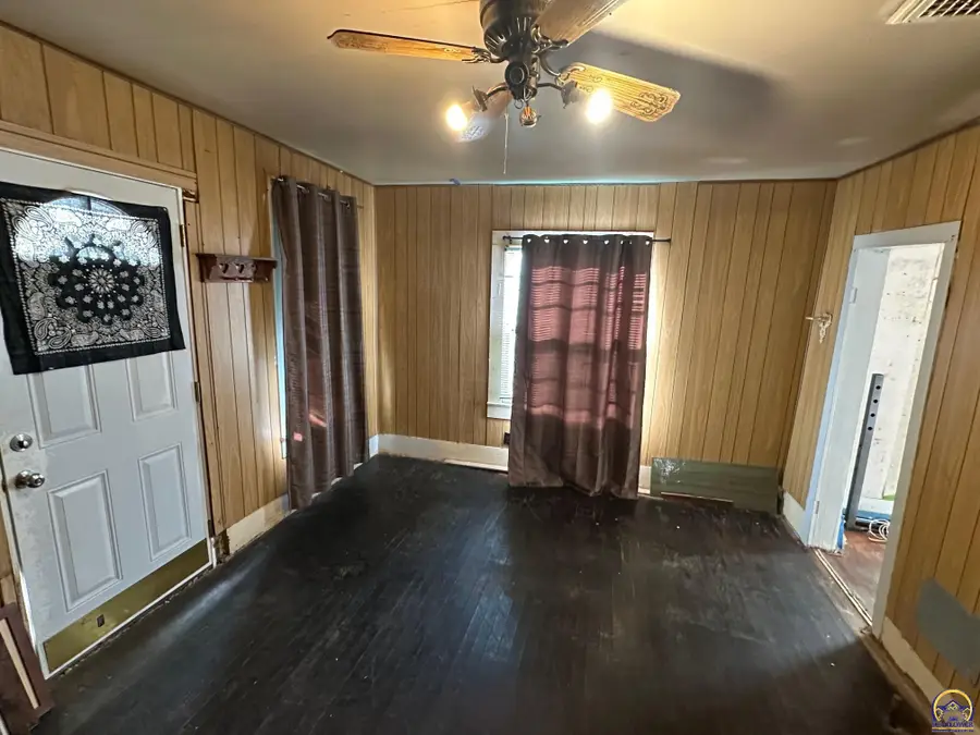 45 S Arundel St #41 S Arundel St, Emporia, KS 66801 - Image #2