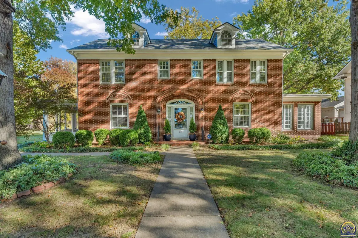 1610 SW Plass Ave, Topeka, KS 66604 - Image #1