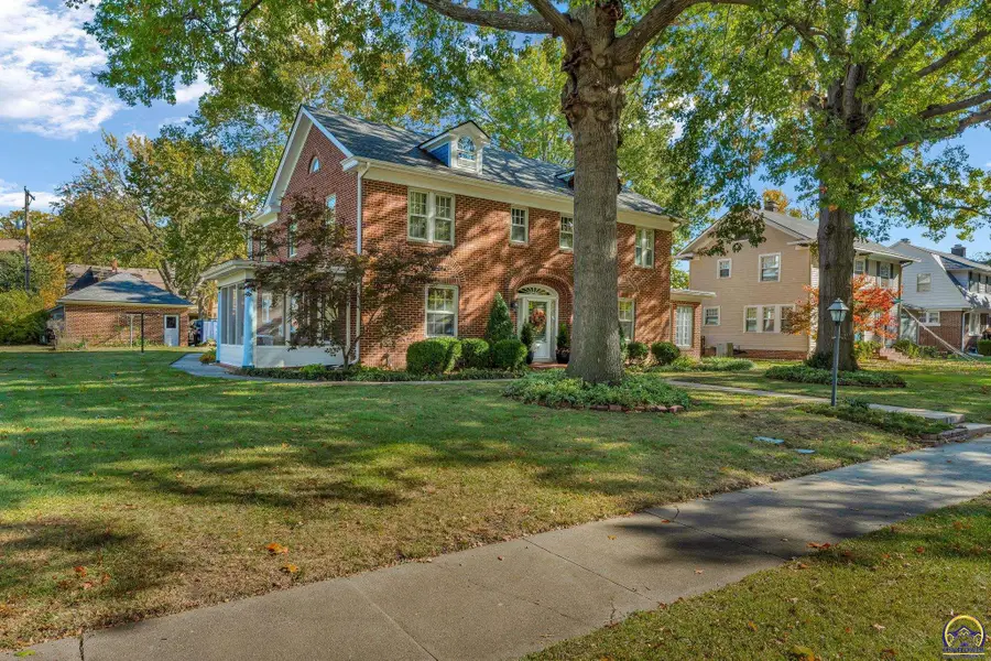 1610 SW Plass Ave, Topeka, KS 66604 - Image #2