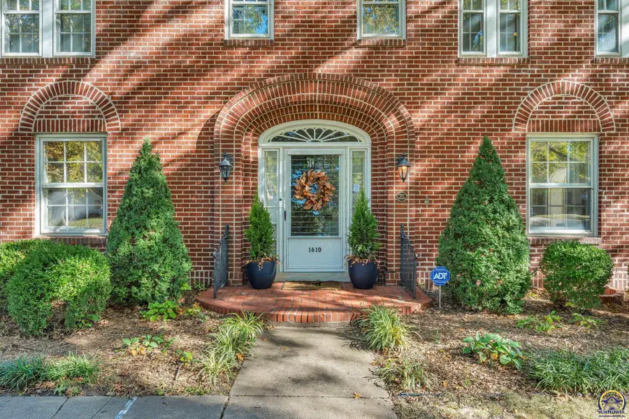 1610 SW Plass Ave, Topeka, KS 66604 - Image #3