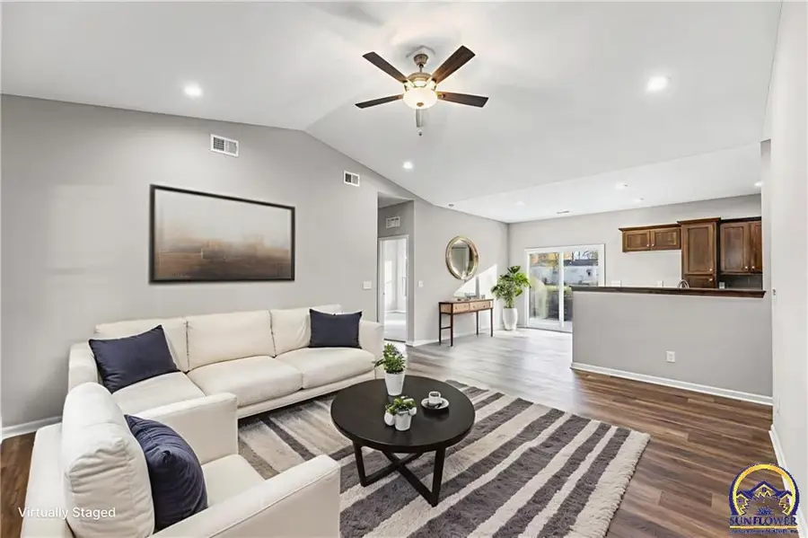 1025 S Olive St, Ottawa, KS 66067 - Image #2