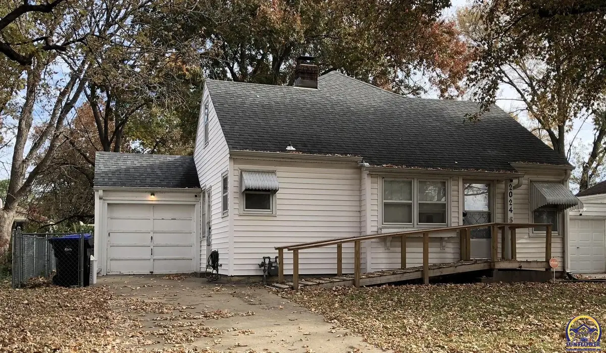 2024 Stone Ave, Topeka, KS 66604 - Image #1