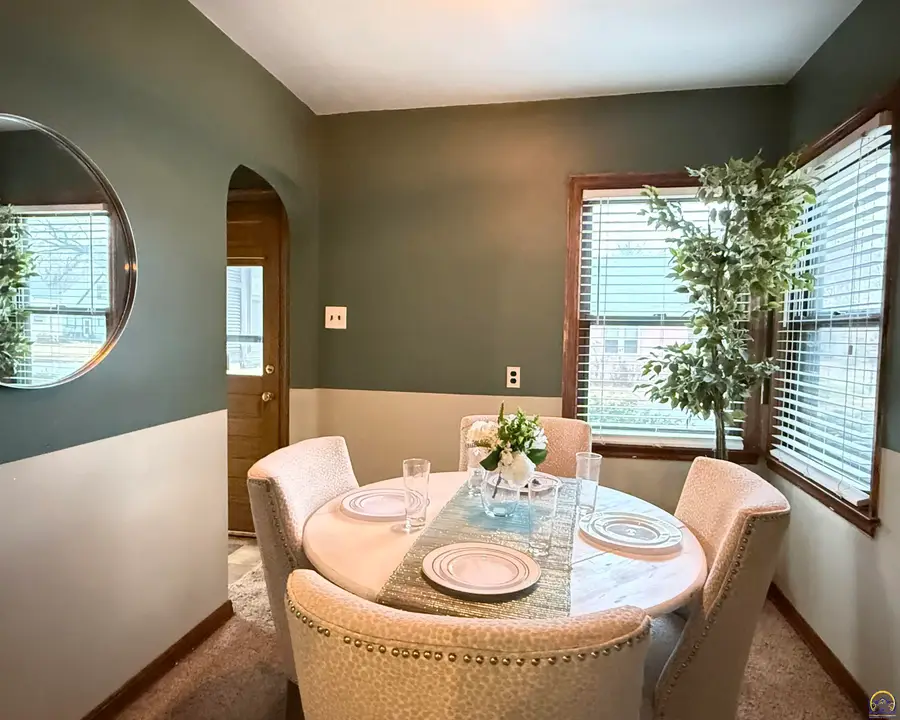 801 SW Wayne Ave, Topeka, KS 66606 - Image #3