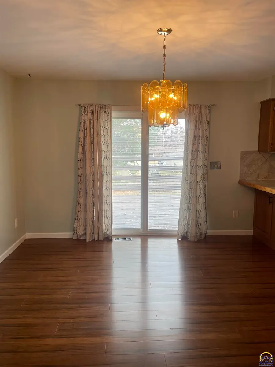 416 S Aquarius St, Silver Lake, KS 66539 - Image #3