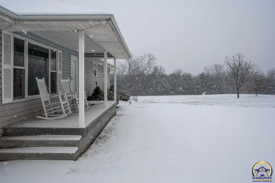 13223 Blue Mound Rd, Valley Falls, KS 66088 - Image #3