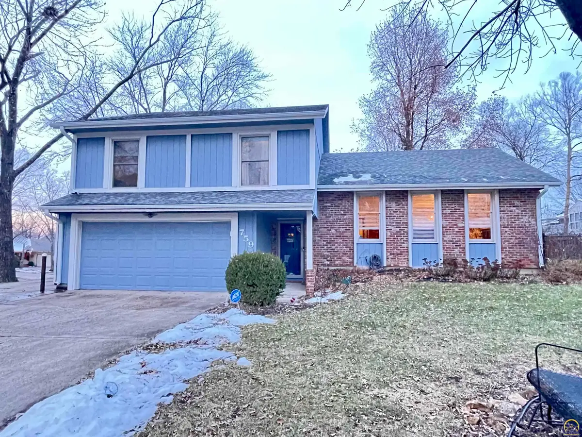 759 SW Prairie Ct, Topeka, KS 66609 - Image #1