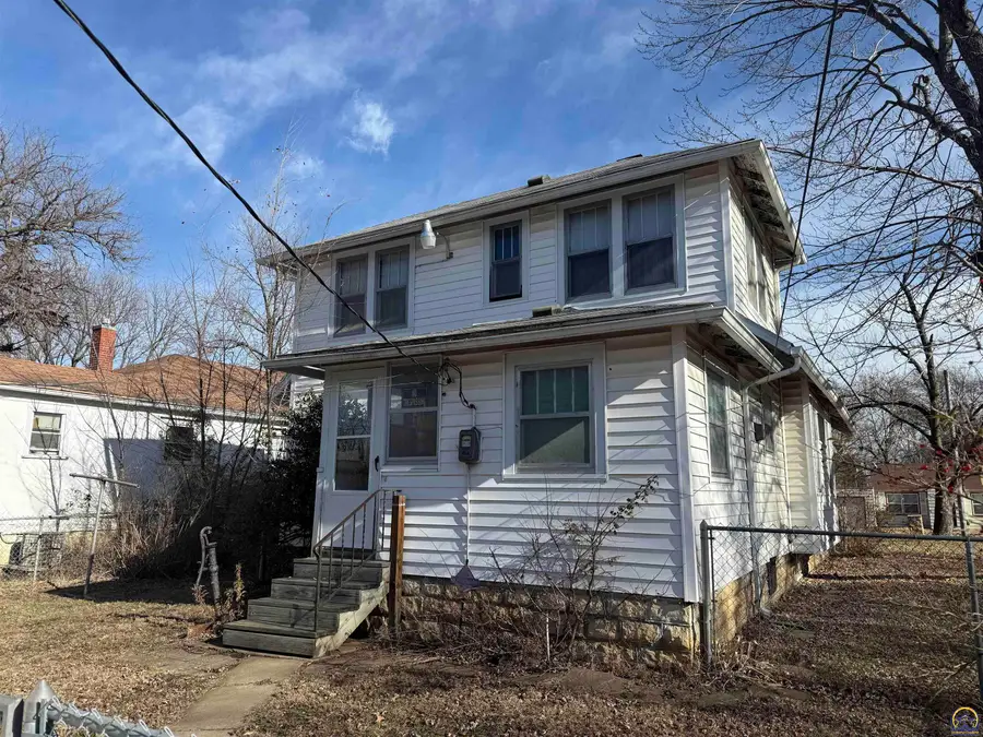 1943 SE Hudson Blvd, Topeka, KS 66607 - Image #2