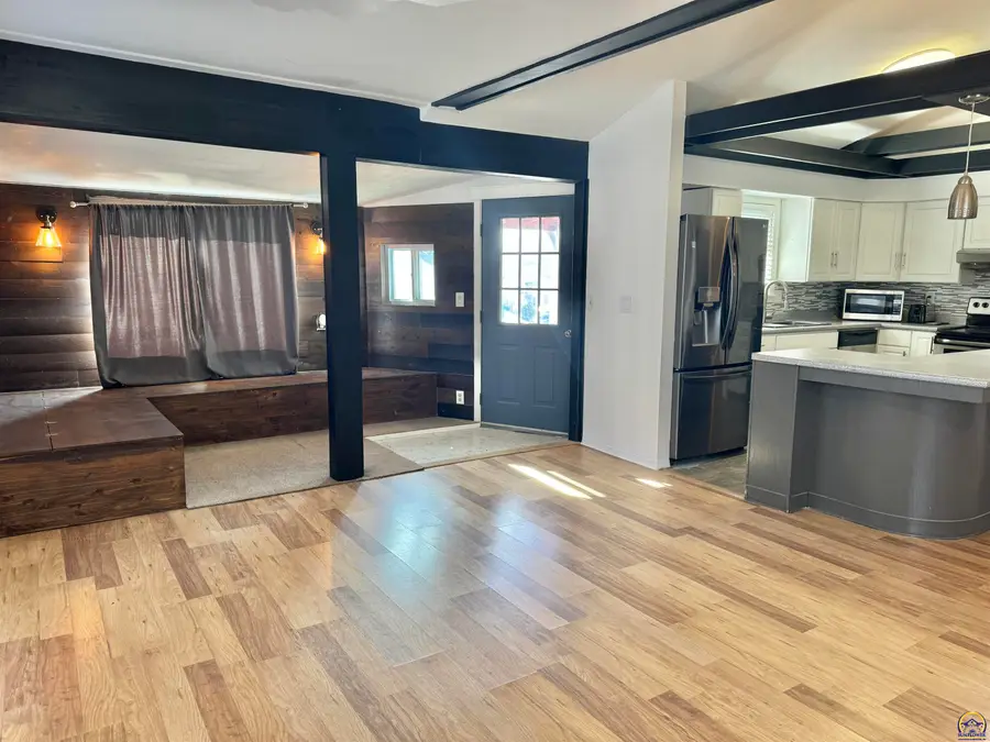 507 E 8th St, Alma, KS 66401 - Image #3