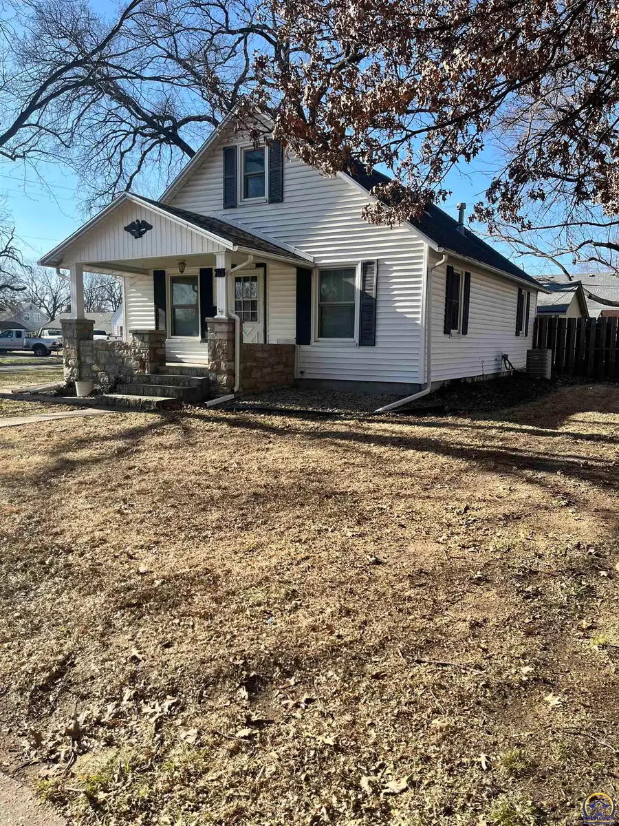 705 Elm St, Emporia, KS 66801 - Image #2