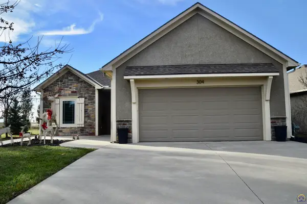 2250 Lake Pointe Dr #Unit 304, Lawrence, KS 66049