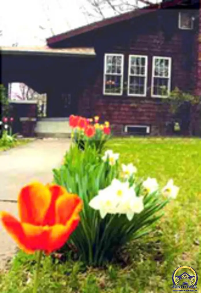 1427 SW Jewell Ave, Topeka, KS 66604 - Image #2