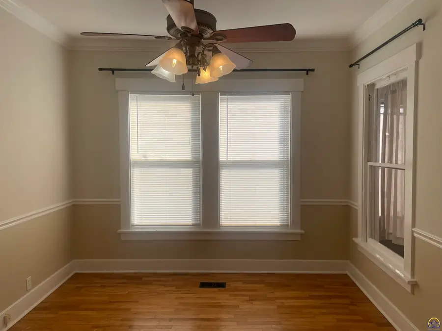 2002 SW High Ave, Topeka, KS 66604 - Image #3