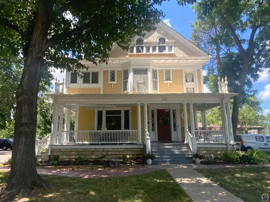 811 SW Buchanan St, Topeka, KS 66606 - Image #2