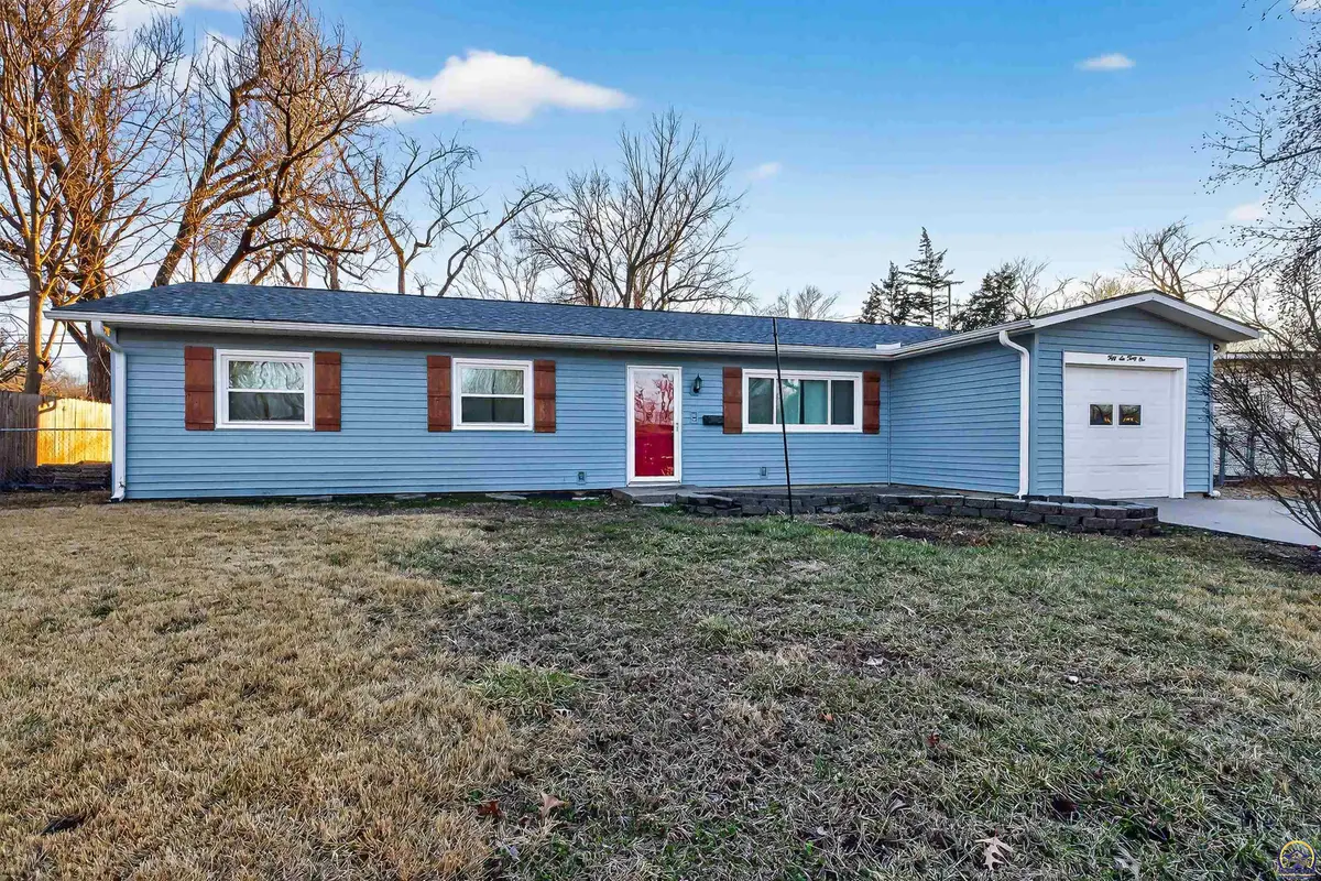 5631 SW 17th Ter, Topeka, KS 66604 - Image #1