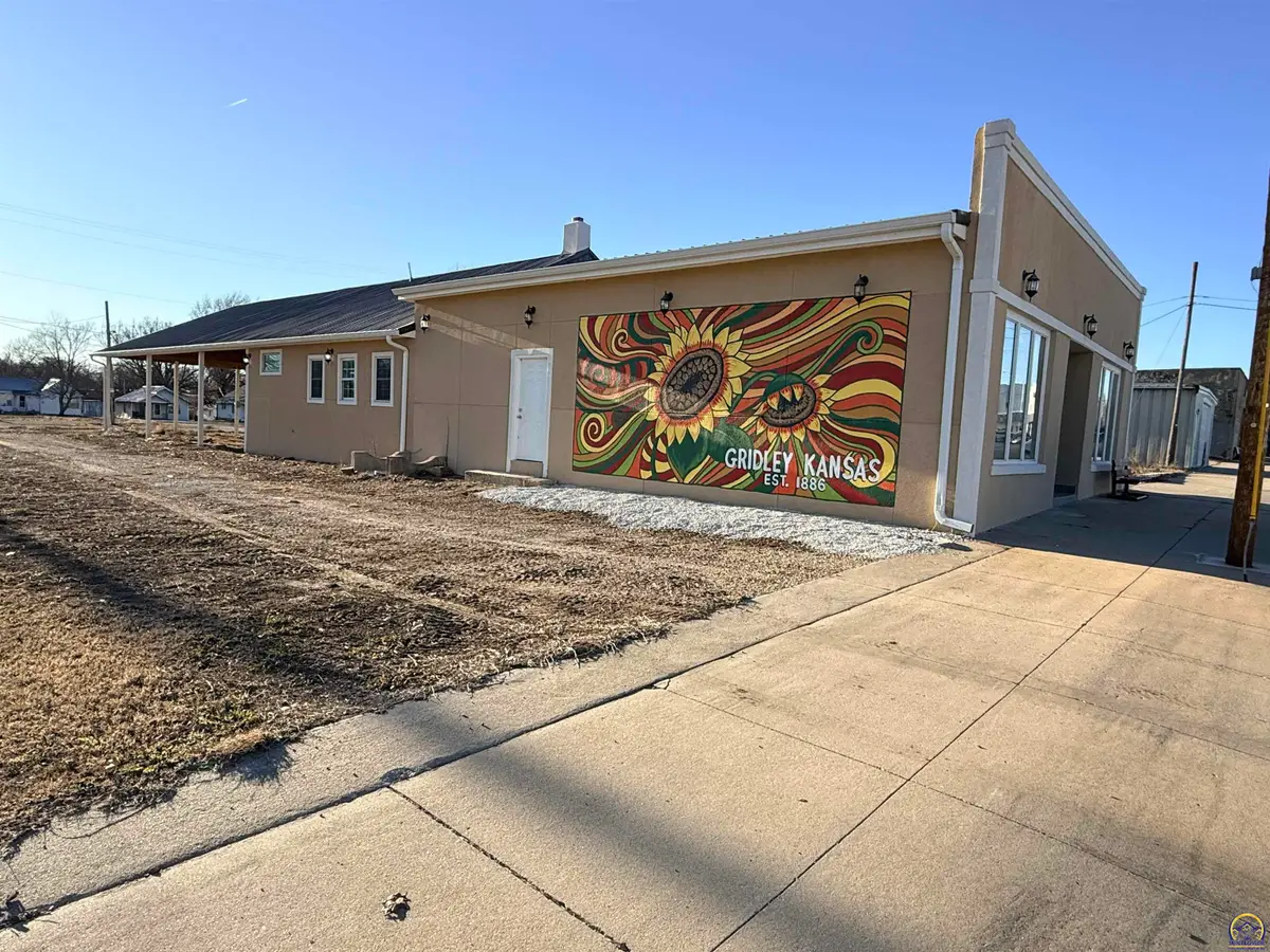 403 Main St, Gridley, KS 66852 - Image #1