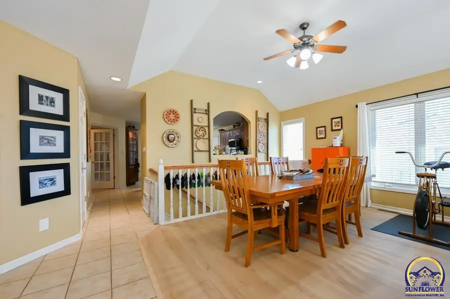 2448 SW Queens Way, Topeka, KS 66614 - Image #3