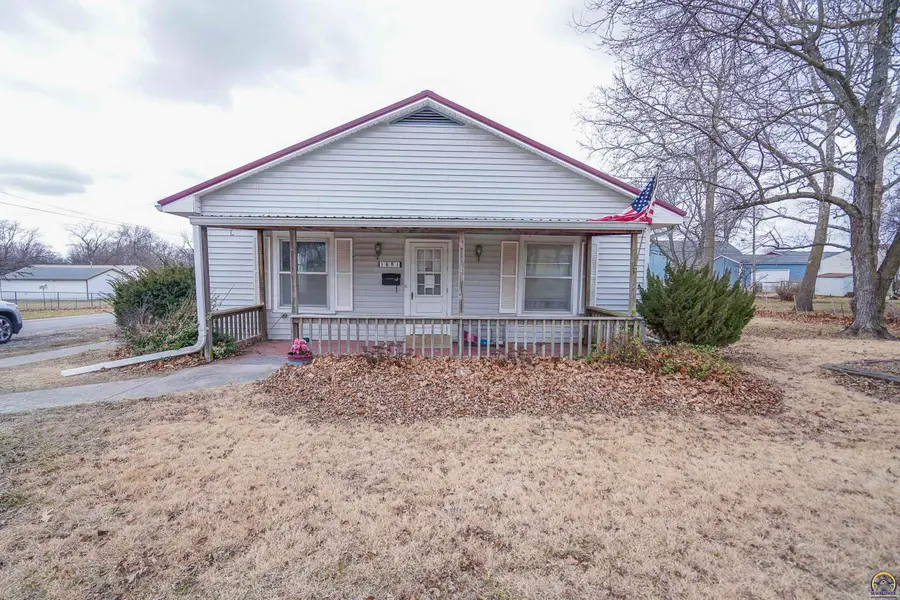 1601 2nd Ave W, Horton, KS 66439 - Image #2