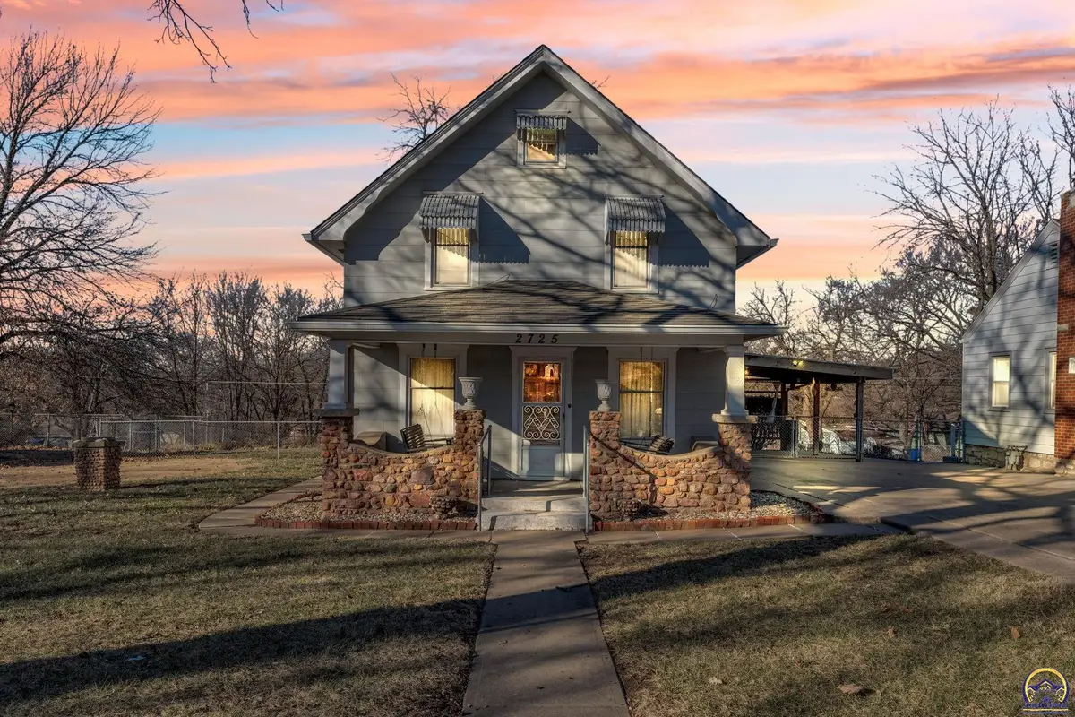 2725 SE Pennsylvania Ave, Topeka, KS 66605 - Image #1