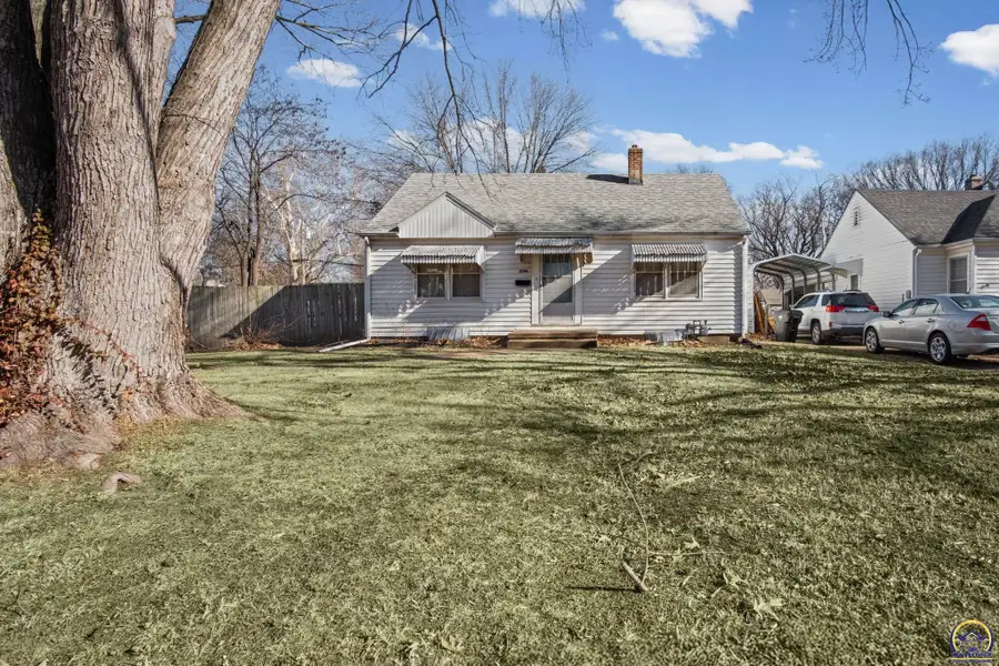 2000 SW Randolph Ave, Topeka, KS 66604 - Image #2