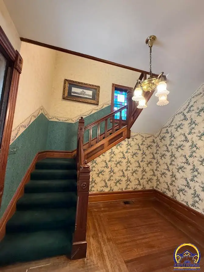 218 E Perry St, Rossville, KS 66533 - Image #2