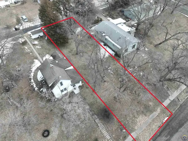 407 Alma St, St. Mary's, KS 66536