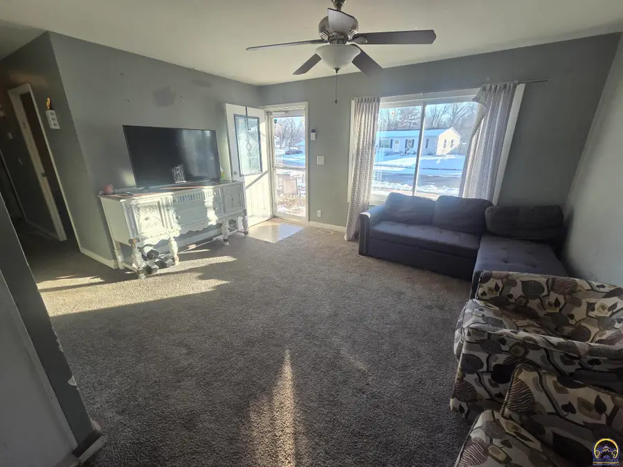 4818 SW 28th St, Topeka, KS 66614 - Image #3