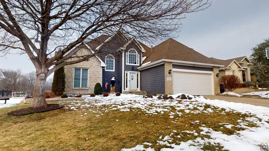 4111 SW Stone Ave, Topeka, KS 66610 - #2