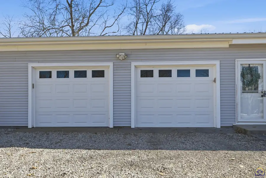 700 Sunset, Osage City, KS 66523 - #3