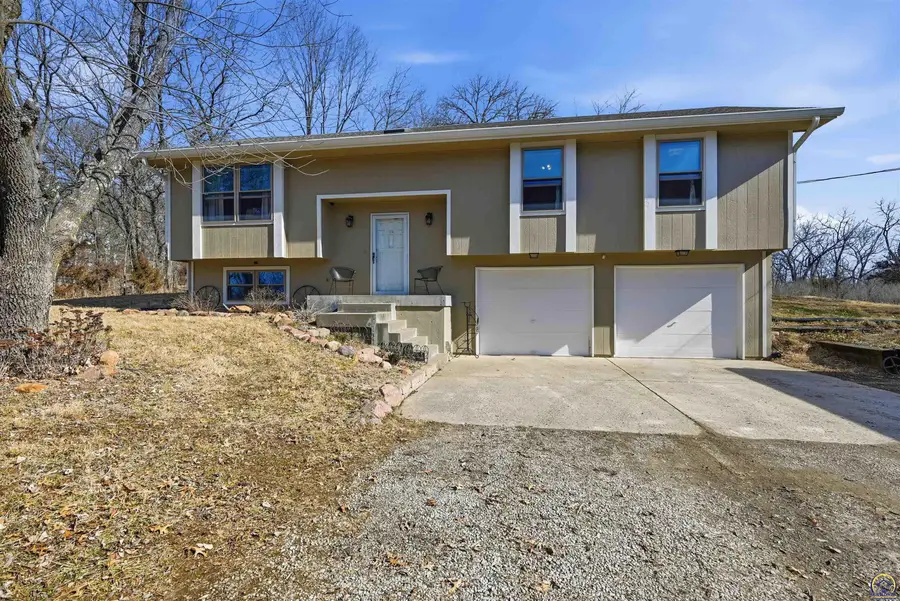 12178 Q Rd, Hoyt, KS 66440-0142 - #2