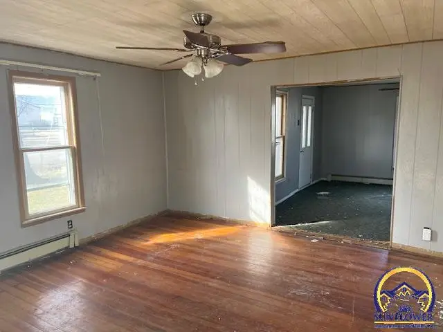 202 NE Roberts, Melvern, KS 66510 - #2