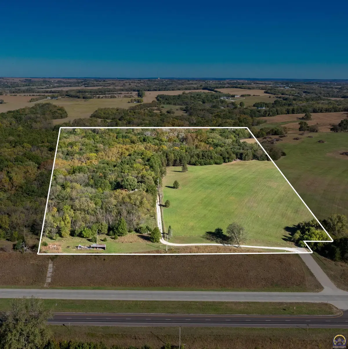 10409 E Us 24 Hwy, Manhattan, KS 66502 - #1