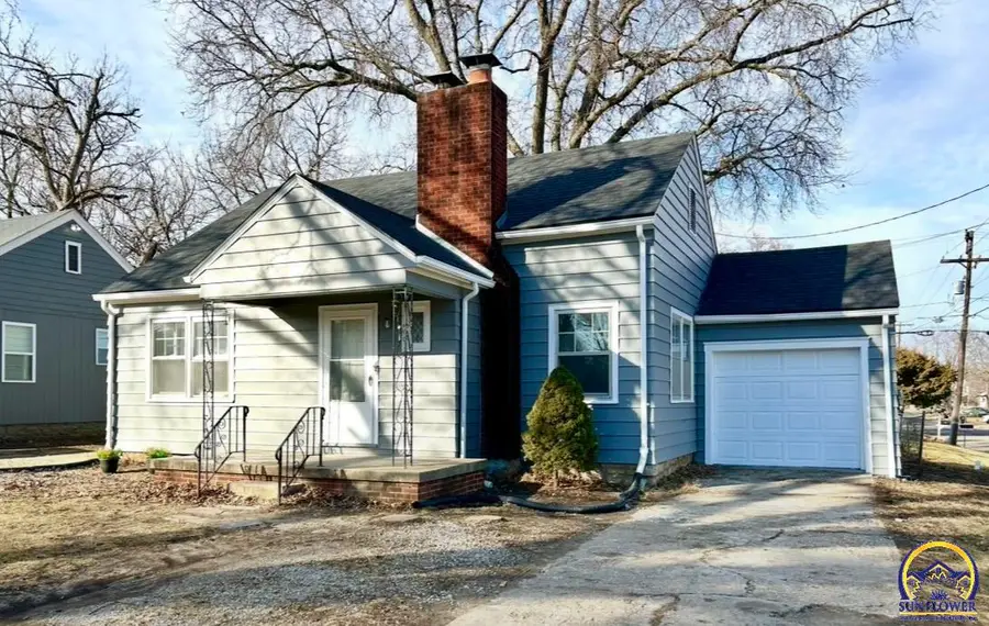 2601 SE Maryland Ave, Topeka, KS 66605 - #2