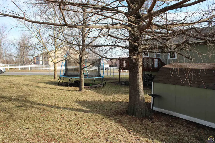 2325 SW Romar Rd, Topeka, KS 66614 - #3